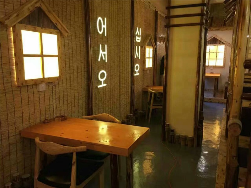 塘沽學(xué)校大街